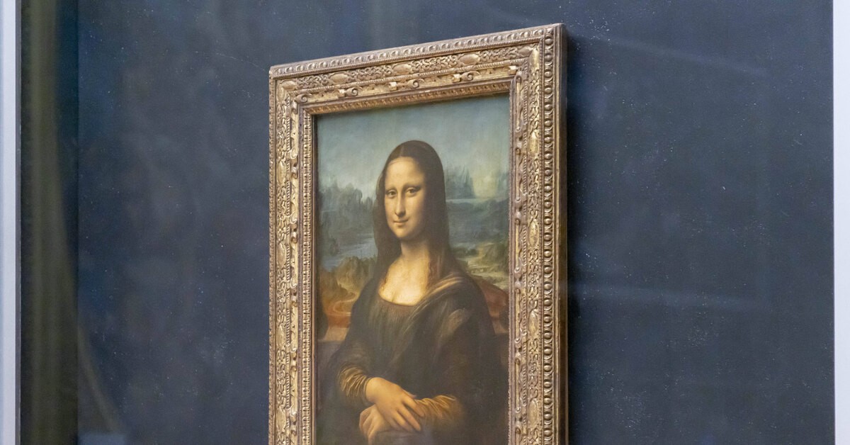 Вандалы облили супом картину Леонардо да Винчи «Мона Лиза» в Лувре