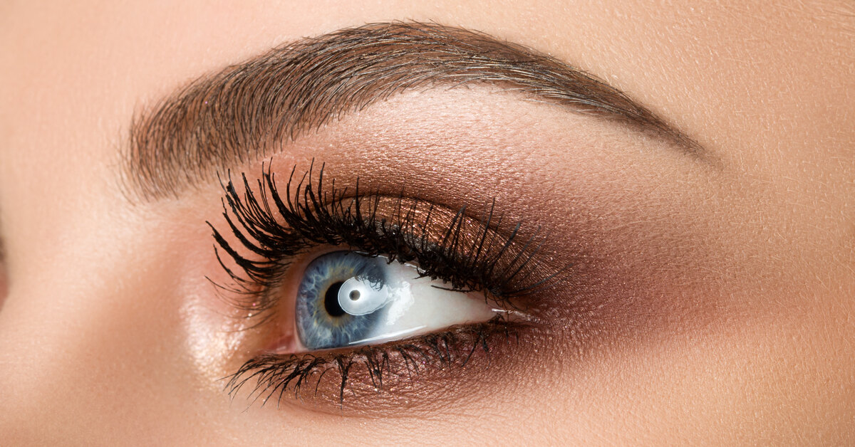 5 лучших цветов теней для женщин с голубыми глазами: мнение визажистов