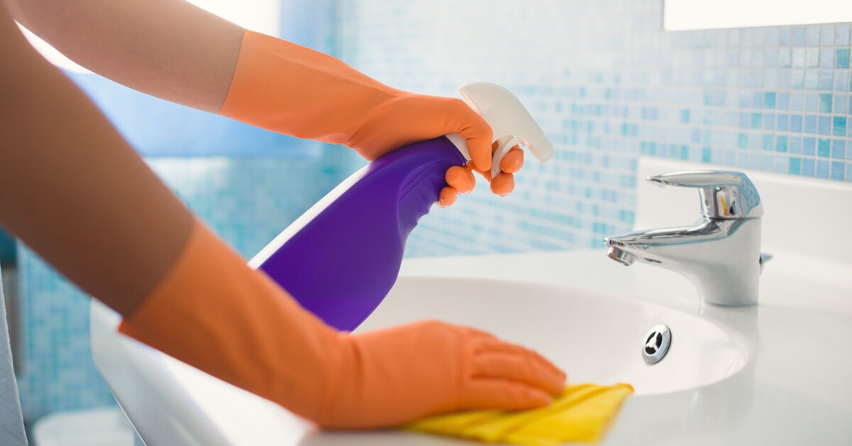 Как почистить ванную комнату за 10 минут, 30 минут и час: советы клинеров по быстрой и генеральной уборке