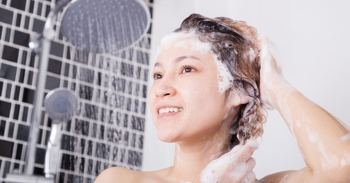 Как перейти на мытье головы раз в неделю: 6 правил, благодаря которым волосы будут выглядеть чистыми