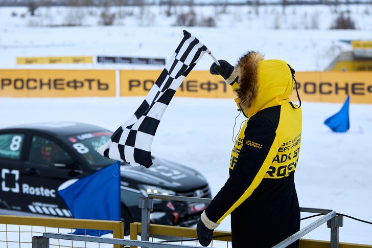 «Еду и реву»: участницы автогонки в Тольятти честно рассказали о своих сложностях