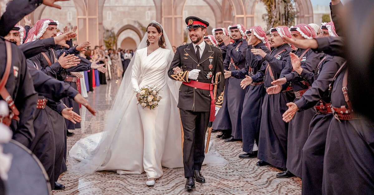 Как «арабская Кейт Миддлтон» нарушила традицию на свадьбе с наследным принцем Иордании