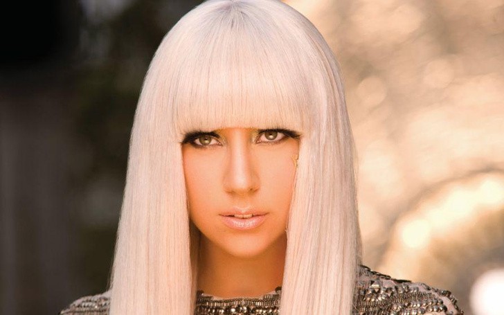 Правда ли, что леди Гага скопировала образ русской погибшей певицы?